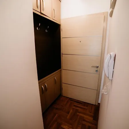 Ksenija Apartment