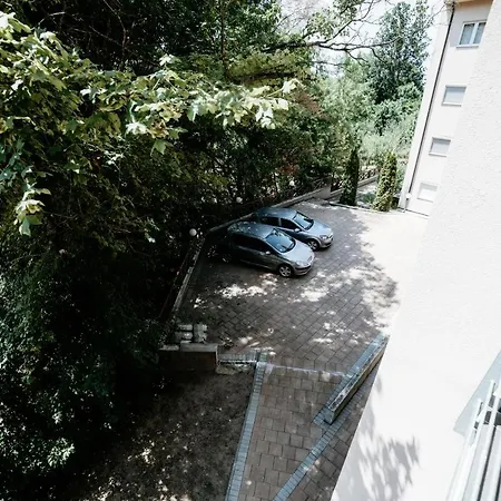 Apartment Ksenija *